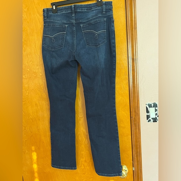 Lee Riders Midrise Straight Jeans. Women’s Size 10M - Picture 9 of 14